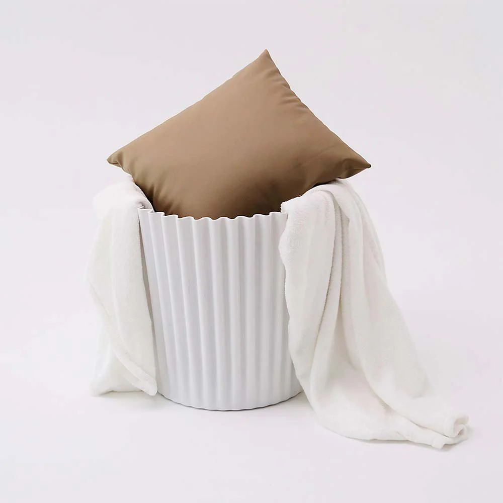 Artiss 2x Bar Stools Cupcake Plastic Foot Stool White - Image 5